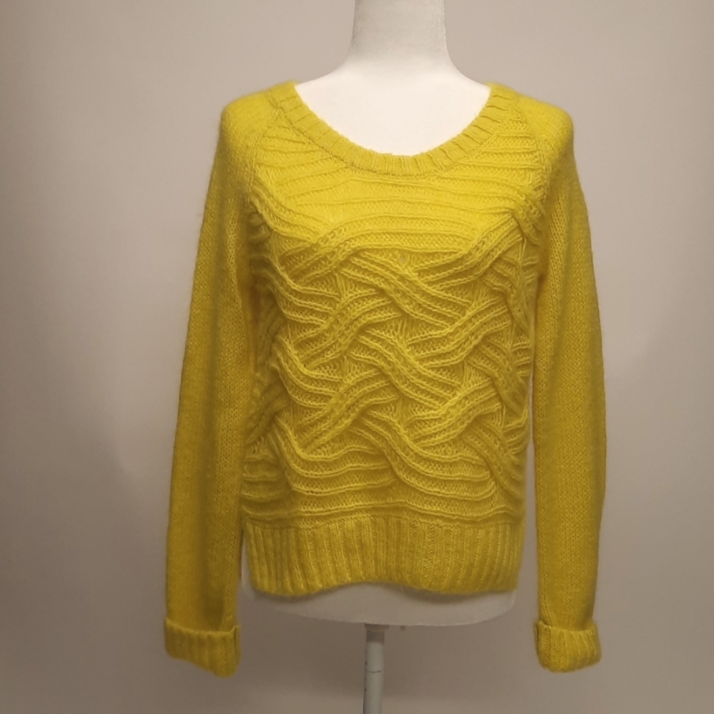 Moda International Neon Yellow Woven Design Pullover Sweater, Size S